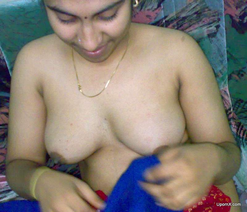 Hot Collection Sexy Tamil House Wife Aunties Hot